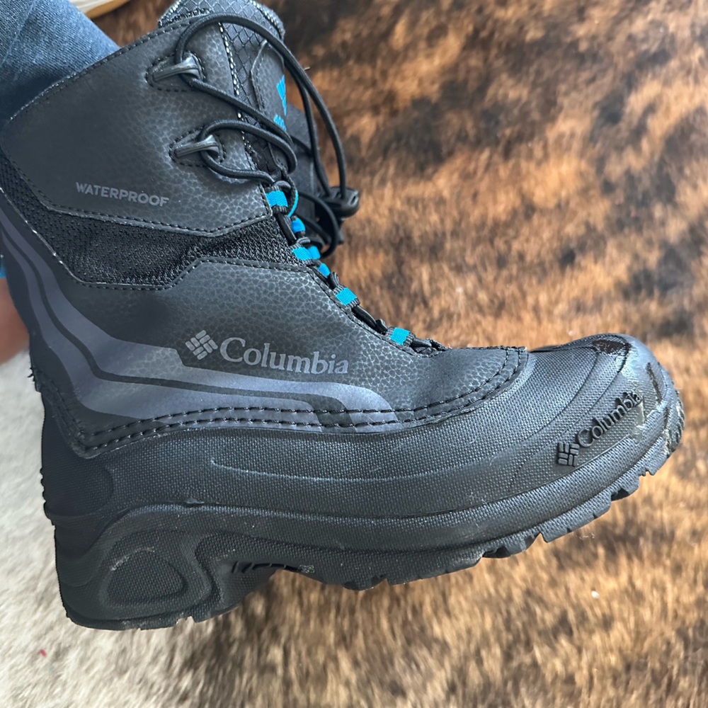 Columbia Kid Black Waterproof Snow Boots
